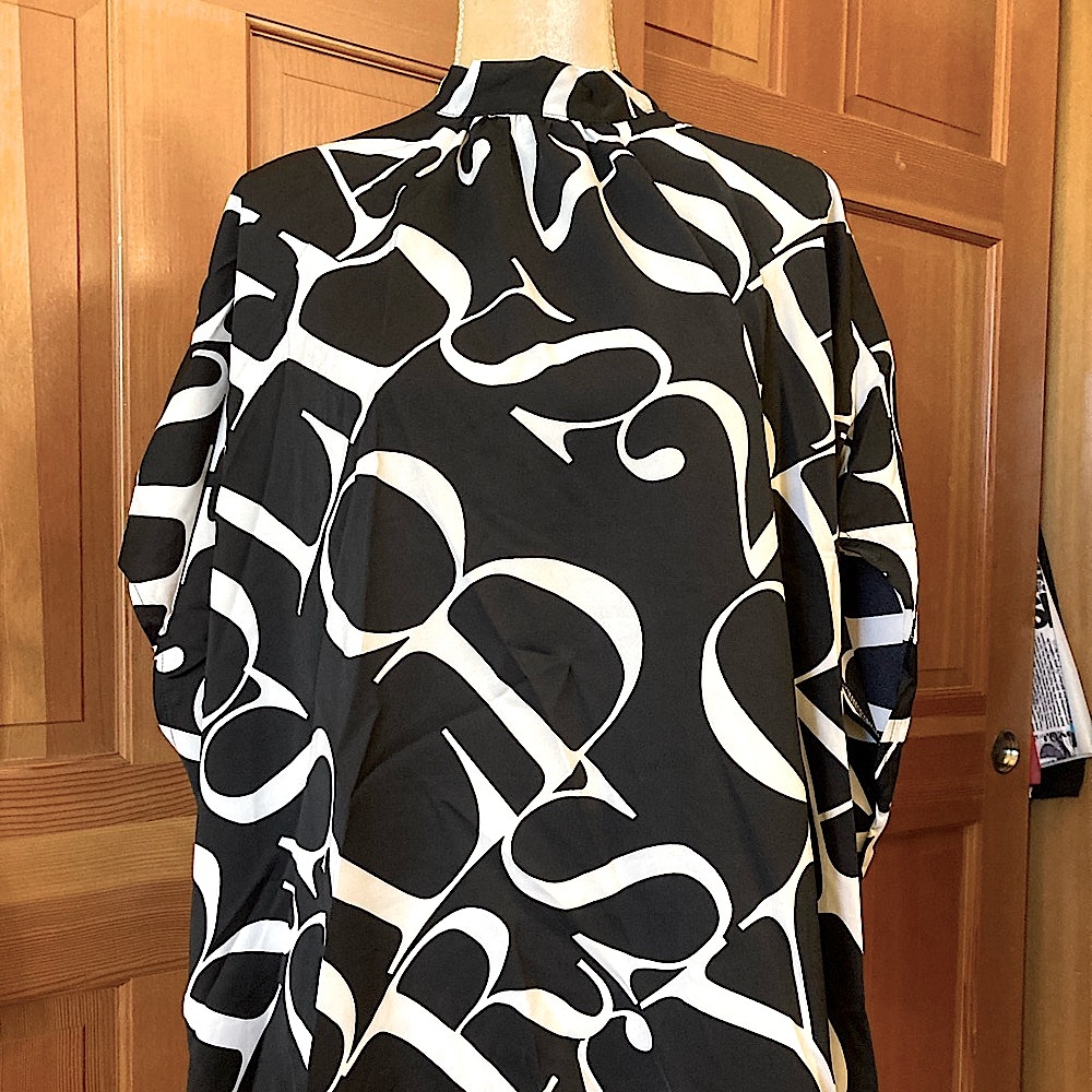 Dolman Sleeved Letter Print Designer Blouse. - Picture 12 of 14